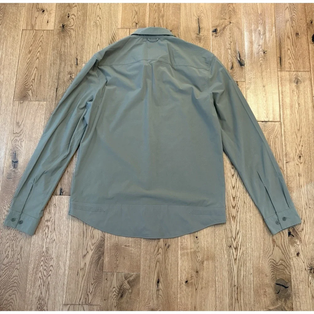 Lululemon Off The Chain Shirt Green Performance Stretch Button Down Sz Large - Picture 4 of 5